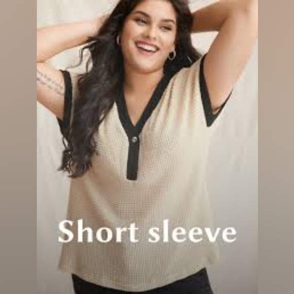 BloomChic Tops - NEW Bloomchic textured tan blouse with black contrast accents 1x